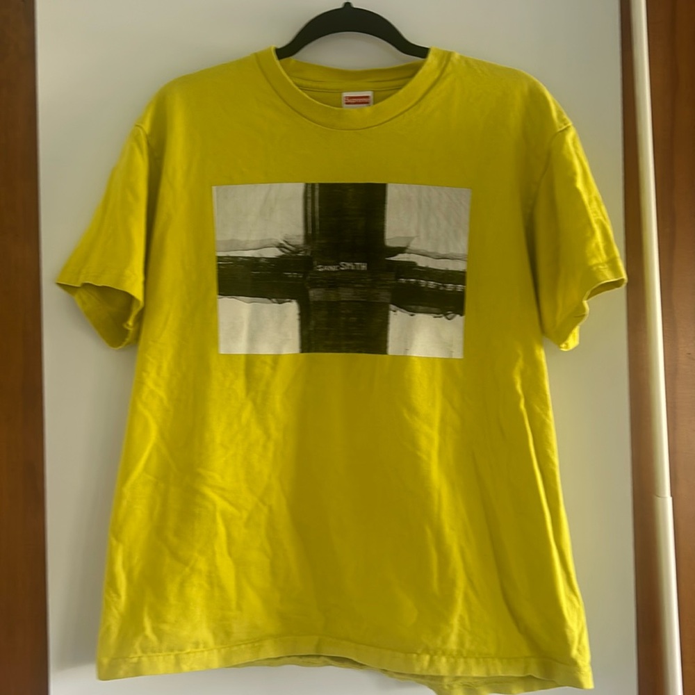 Supreme Sane Smith Medium